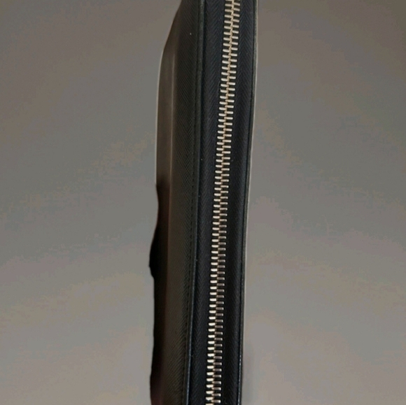 PRADA Zip Around Long Wallet Black Saffiano Leather Gold Logo Made In Italy - Picture 8 of 10